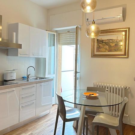 La Casa Di Paola E Betti Leilighet Alba  Eksteriør bilde