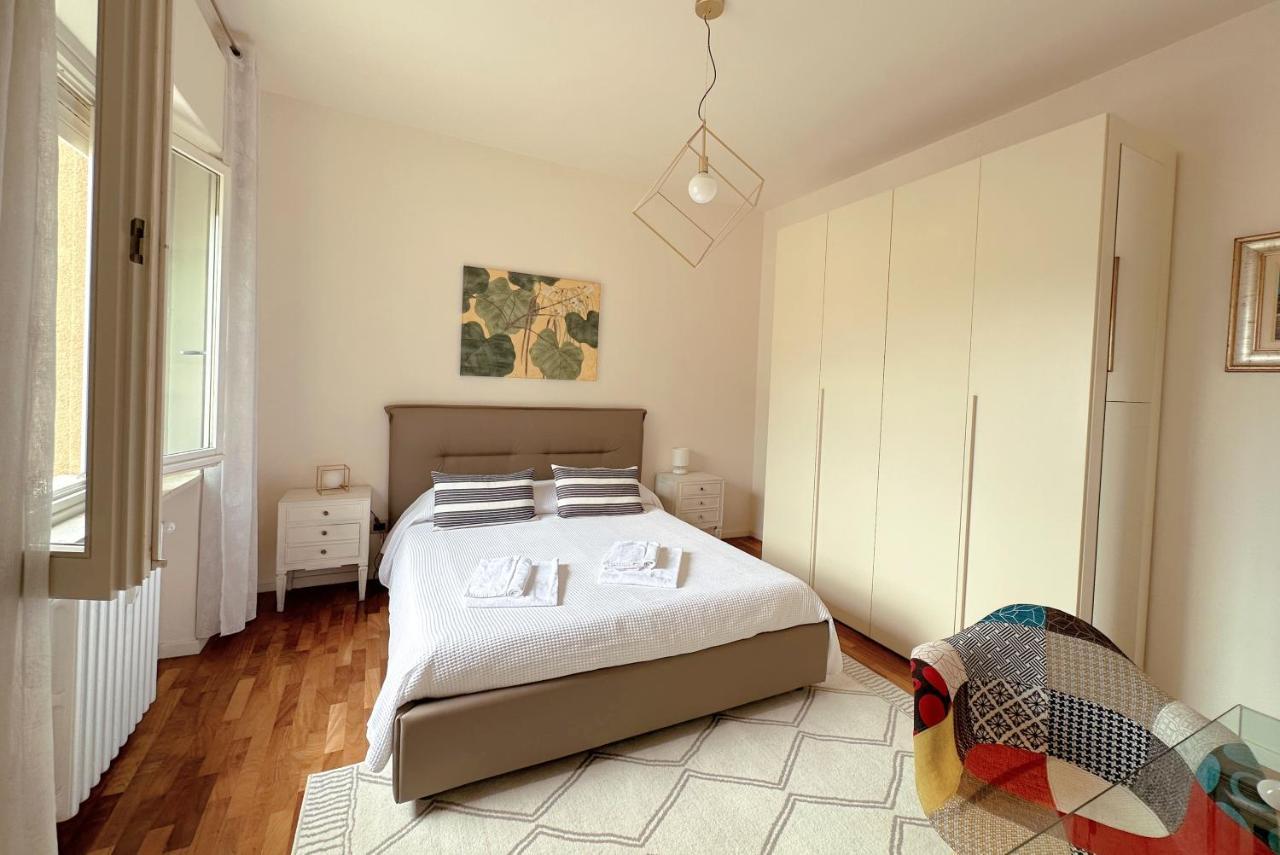La Casa Di Paola E Betti Leilighet Alba  Eksteriør bilde